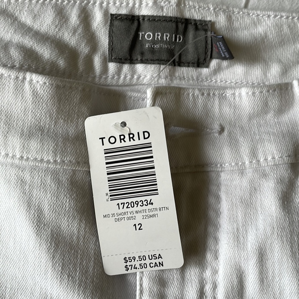Torrid - Picture 3 of 3